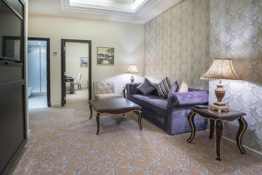 Mira Trio Hotel