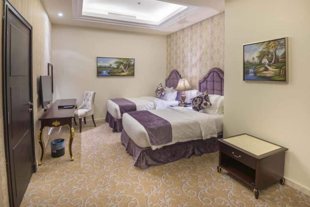 Mira Trio Hotel