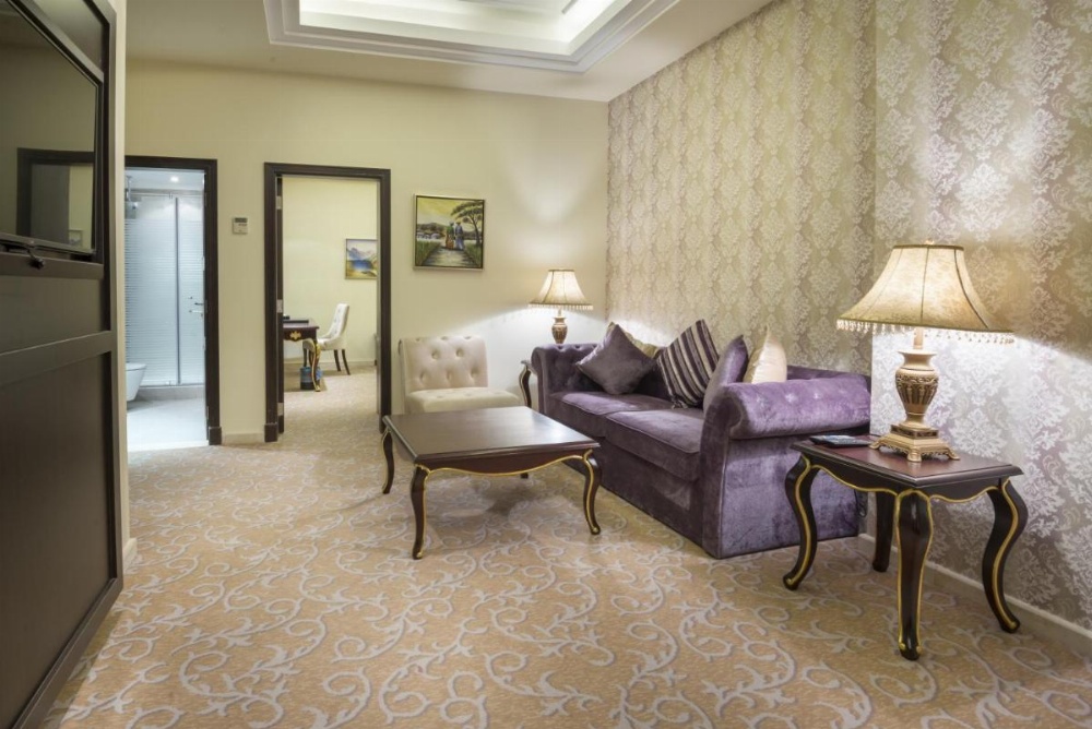 Mira Trio Hotel